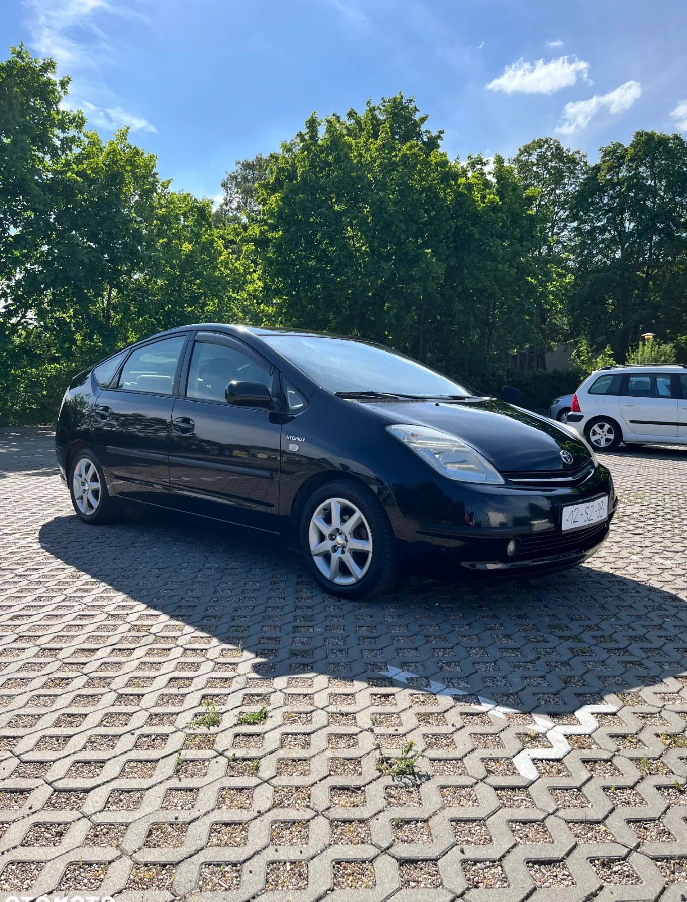 Toyota Prius cena 22999 przebieg: 320000, rok produkcji 2006 z Poznań małe 56